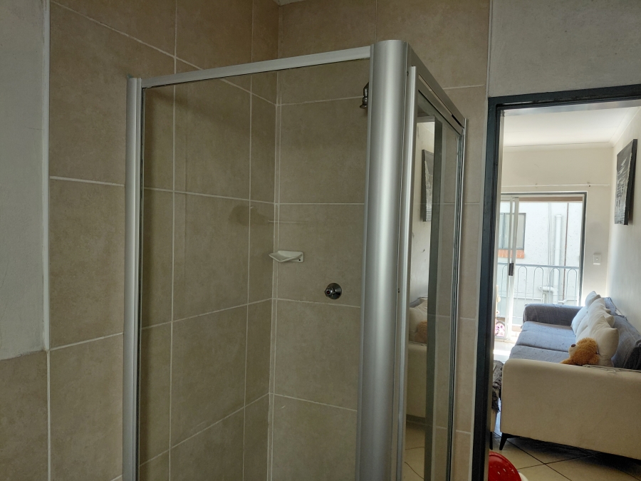 To Let 2 Bedroom Property for Rent in Ferndale Gauteng