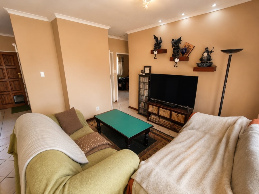 2 Bedroom Property for Sale in Mooikloof Ridge Gauteng