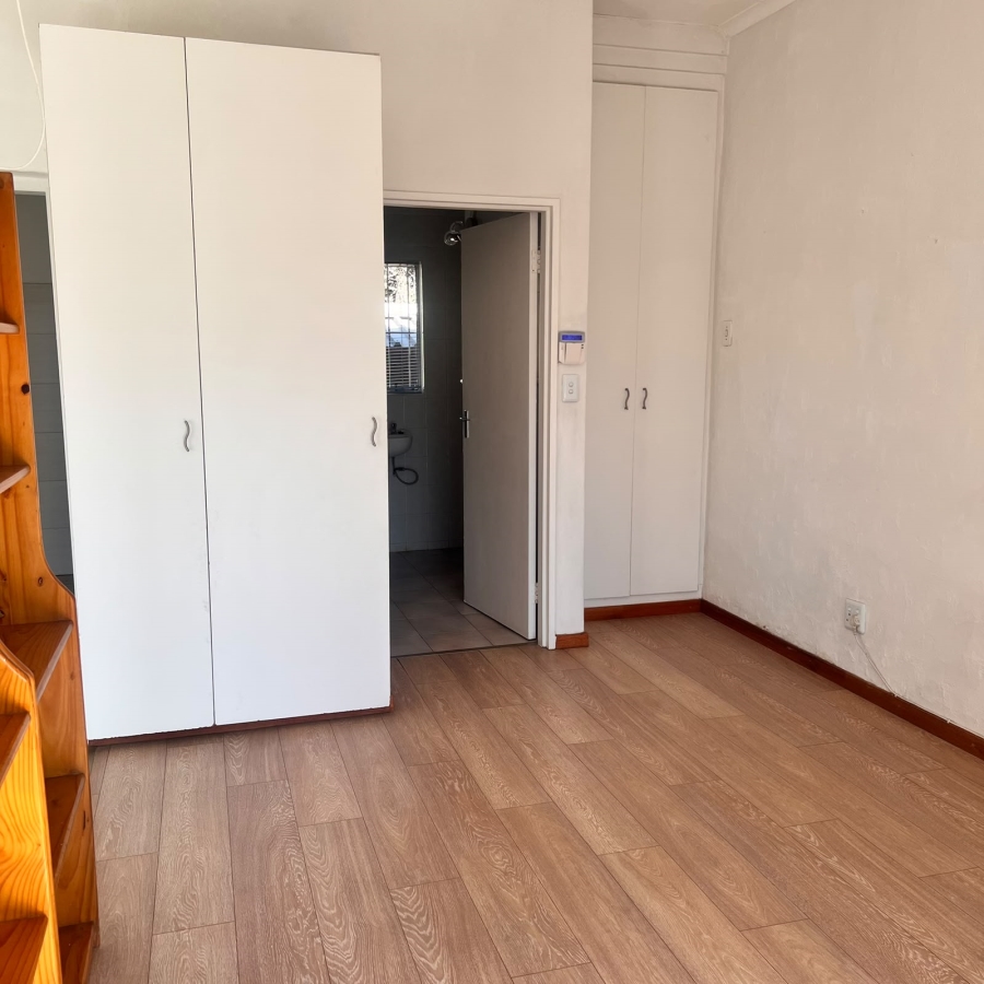 To Let 1 Bedroom Property for Rent in Brackenhurst Gauteng