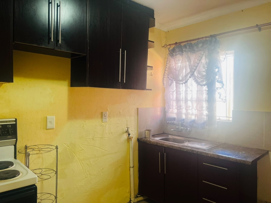 To Let 3 Bedroom Property for Rent in Ennerdale Gauteng