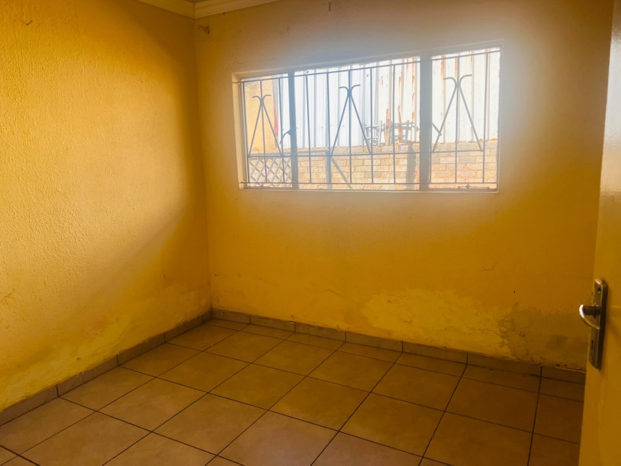 To Let 3 Bedroom Property for Rent in Ennerdale Gauteng