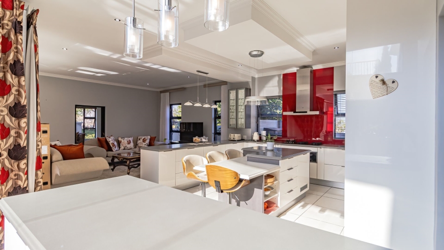7 Bedroom Property for Sale in Midlands Estate Gauteng