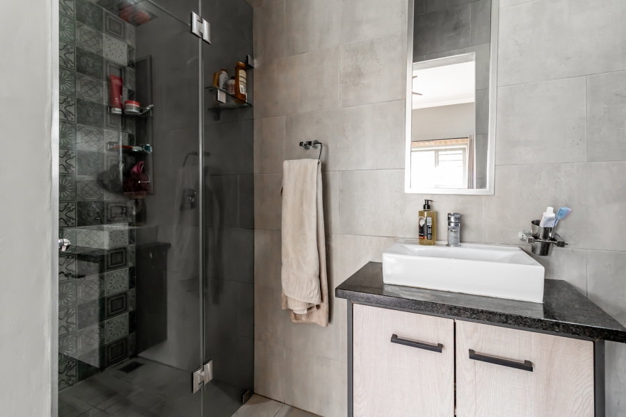 2 Bedroom Property for Sale in Zambezi Country Estate Gauteng