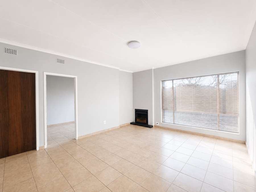 To Let 3 Bedroom Property for Rent in Magalieskruin Gauteng