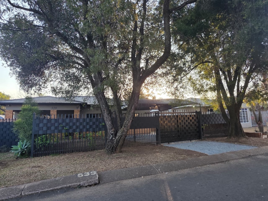To Let 3 Bedroom Property for Rent in Villieria Gauteng