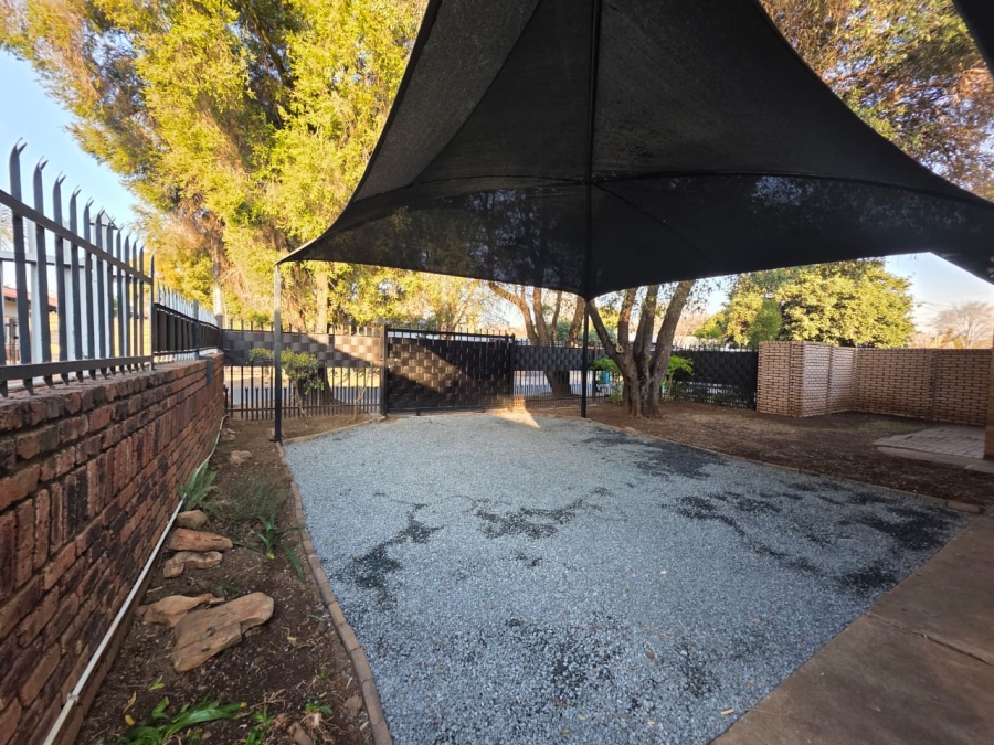 To Let 3 Bedroom Property for Rent in Villieria Gauteng