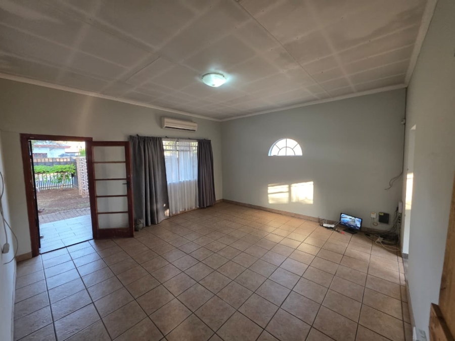 To Let 3 Bedroom Property for Rent in Villieria Gauteng