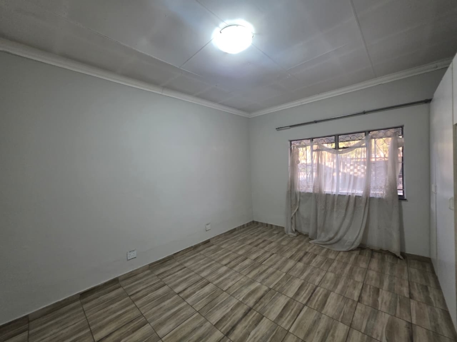 To Let 3 Bedroom Property for Rent in Villieria Gauteng