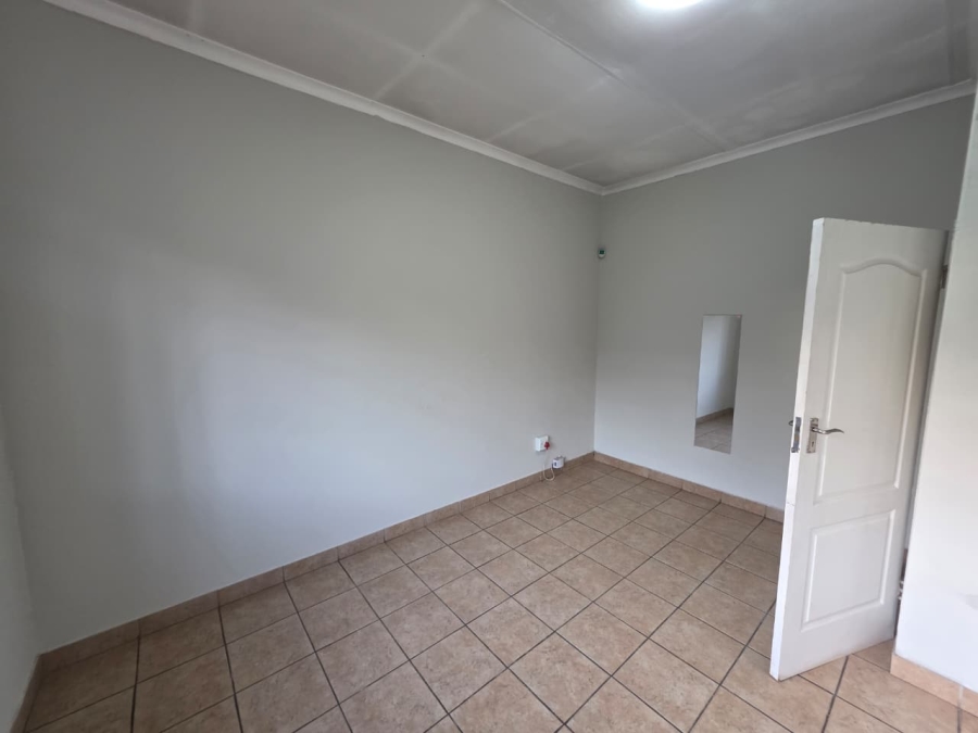 To Let 3 Bedroom Property for Rent in Villieria Gauteng