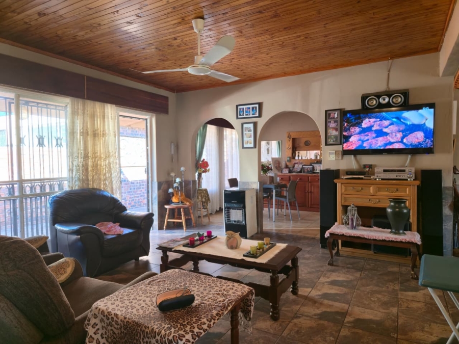 To Let 3 Bedroom Property for Rent in Pretoria North Gauteng