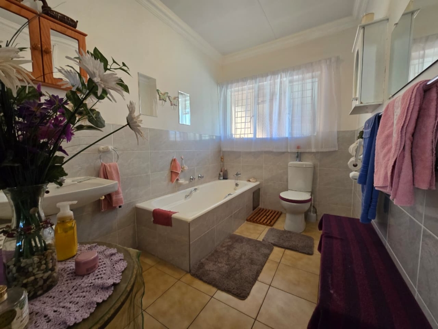 To Let 3 Bedroom Property for Rent in Pretoria North Gauteng