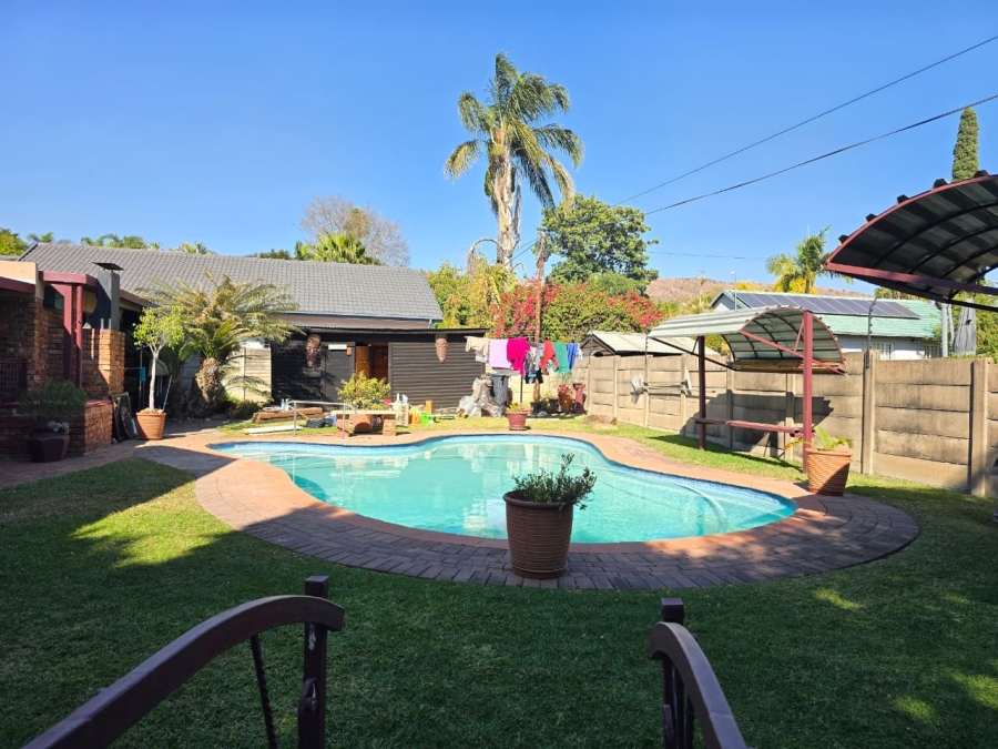 To Let 3 Bedroom Property for Rent in Pretoria North Gauteng