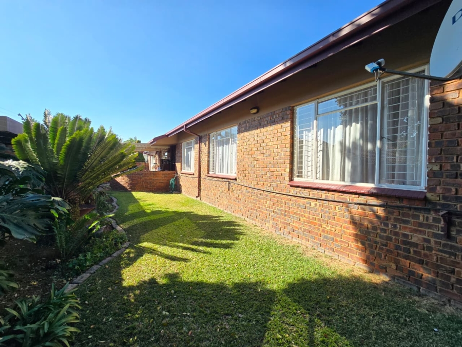 To Let 3 Bedroom Property for Rent in Pretoria North Gauteng