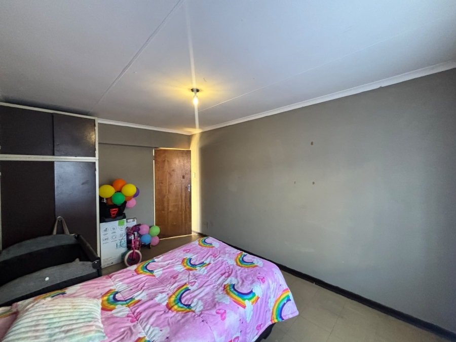 2 Bedroom Property for Sale in Vanderbijlpark CW 5 Gauteng