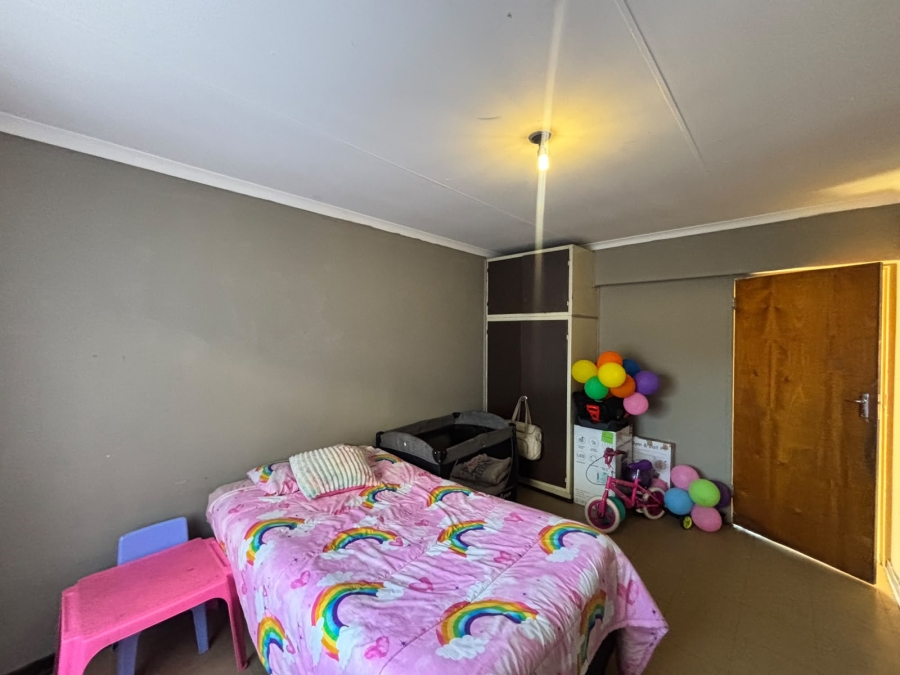 2 Bedroom Property for Sale in Vanderbijlpark CW 5 Gauteng