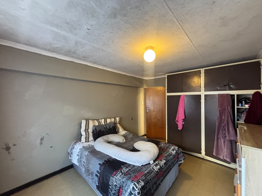 2 Bedroom Property for Sale in Vanderbijlpark CW 5 Gauteng
