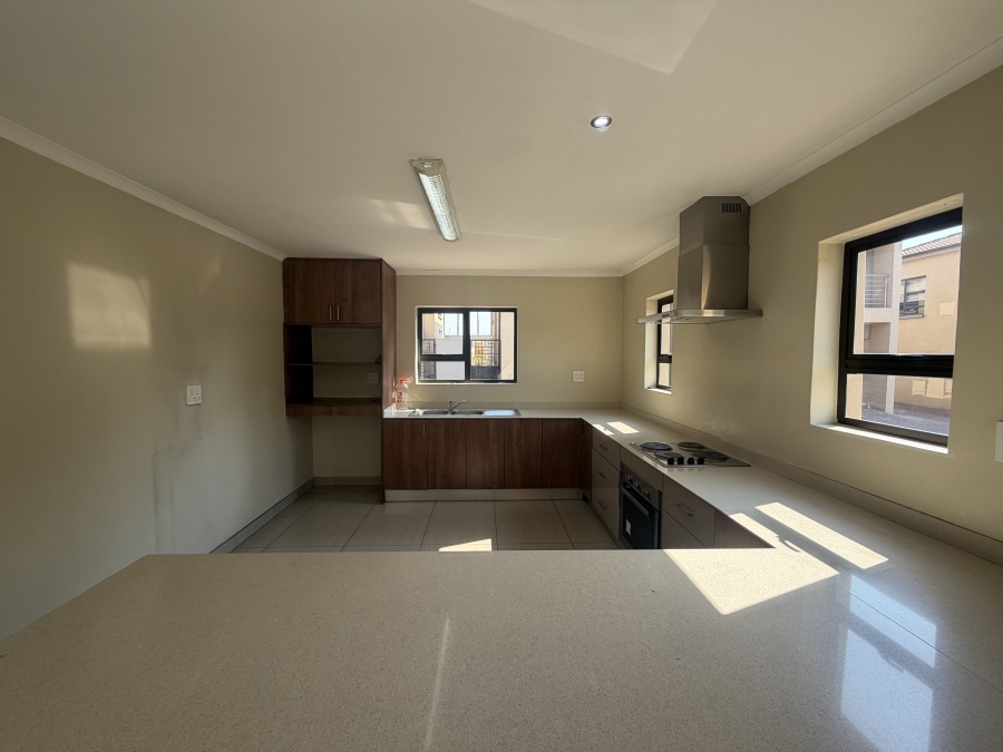 To Let 3 Bedroom Property for Rent in Raslouw Gardens Gauteng