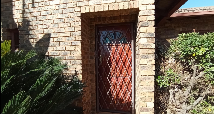 3 Bedroom Property for Sale in Highveld Gauteng