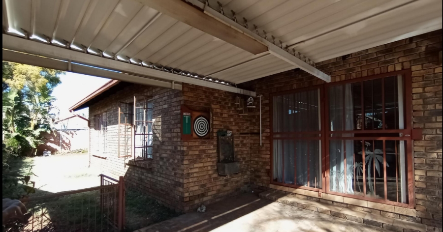 3 Bedroom Property for Sale in Highveld Gauteng