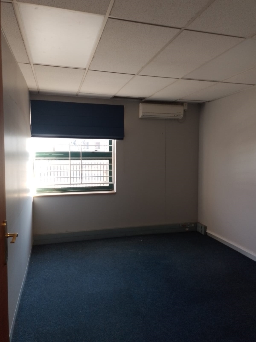 To Let Commercial Property for Rent in Bedfordview Gauteng