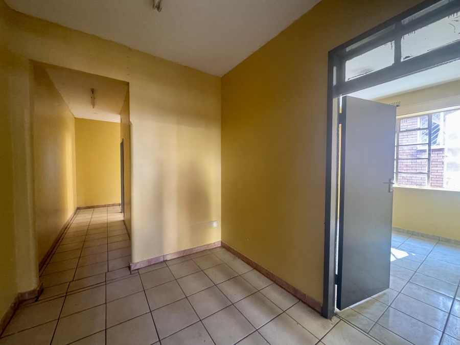 16 Bedroom Property for Sale in Bellevue East Gauteng