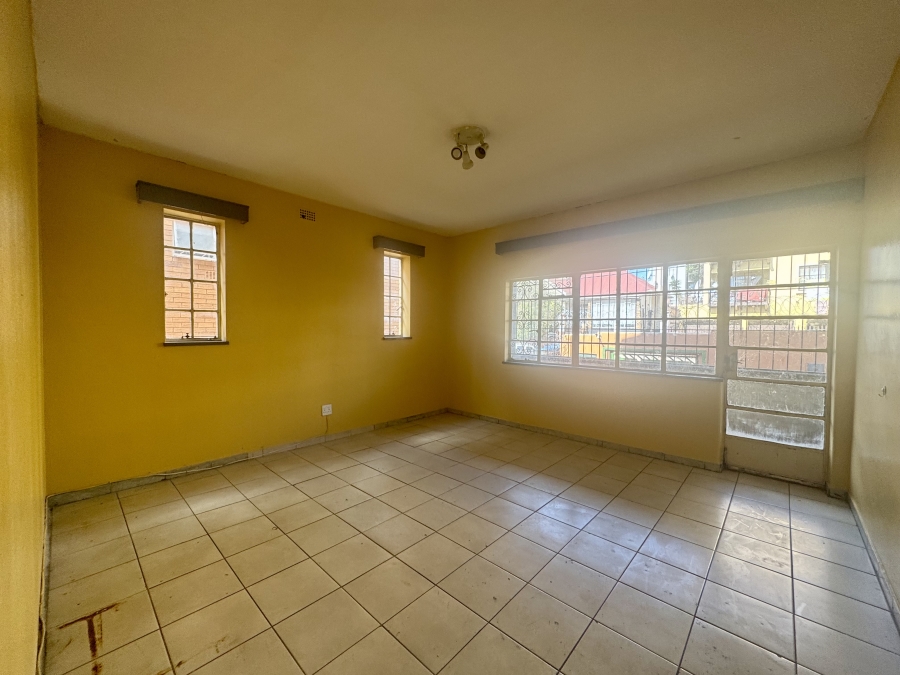 16 Bedroom Property for Sale in Bellevue East Gauteng