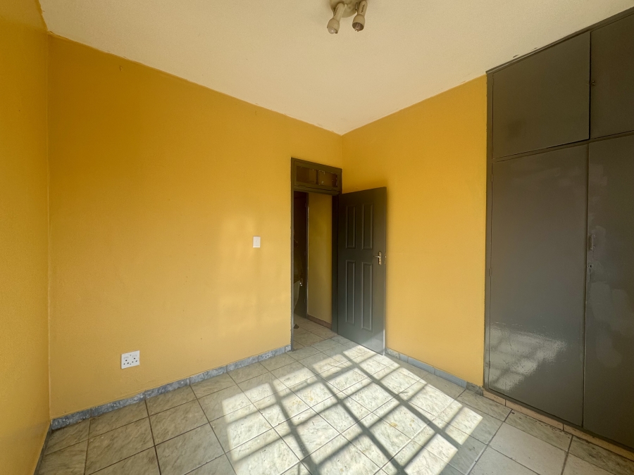 16 Bedroom Property for Sale in Bellevue East Gauteng