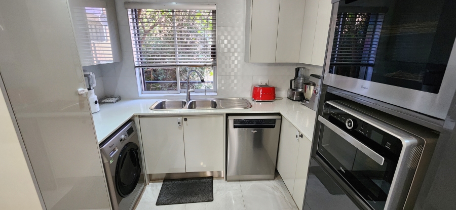 3 Bedroom Property for Sale in Houghton Estate Gauteng