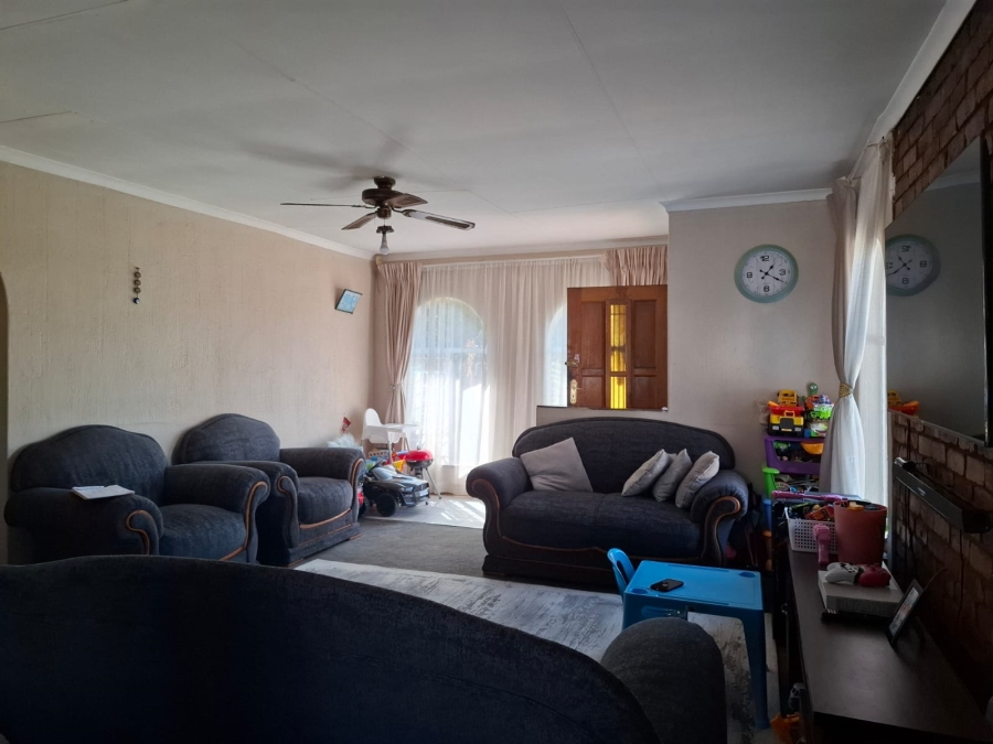 3 Bedroom Property for Sale in Dalpark Gauteng