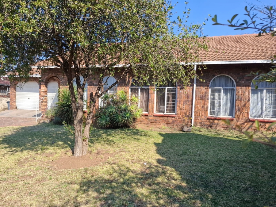 3 Bedroom Property for Sale in Dalpark Gauteng