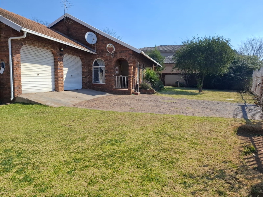 3 Bedroom Property for Sale in Dalpark Gauteng