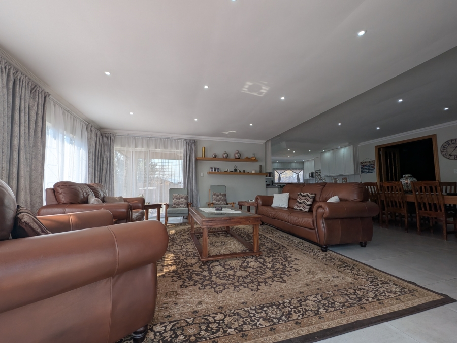 4 Bedroom Property for Sale in Henley on Klip Gauteng