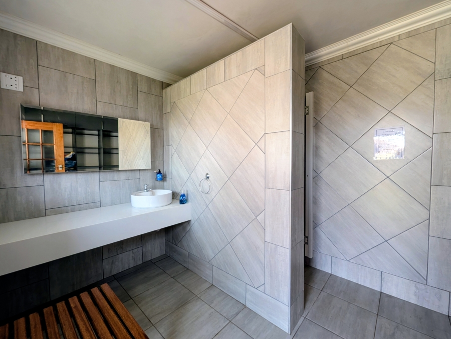 4 Bedroom Property for Sale in Henley on Klip Gauteng
