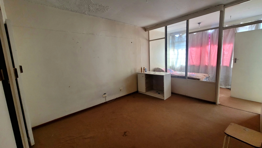 2 Bedroom Property for Sale in Sunnyside Gauteng
