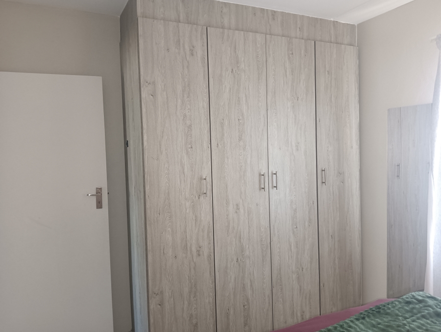 2 Bedroom Property for Sale in Heuweloord Gauteng