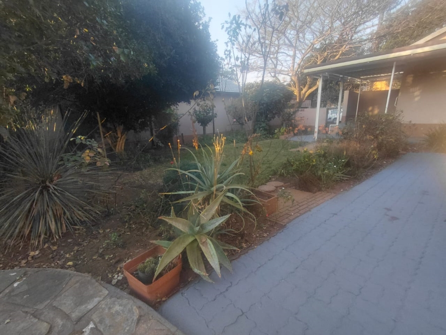 To Let 3 Bedroom Property for Rent in Florauna Gauteng