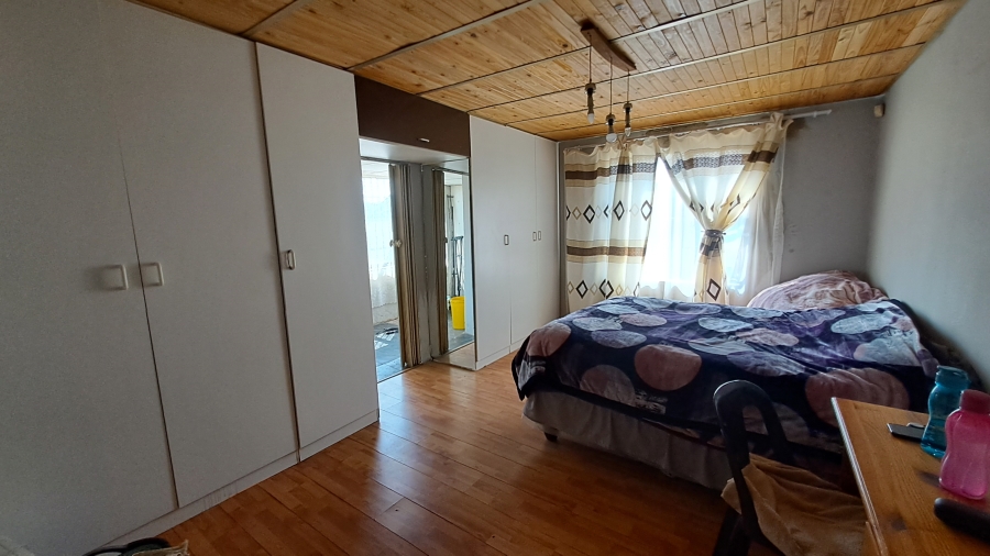 3 Bedroom Property for Sale in Laversburg Gauteng