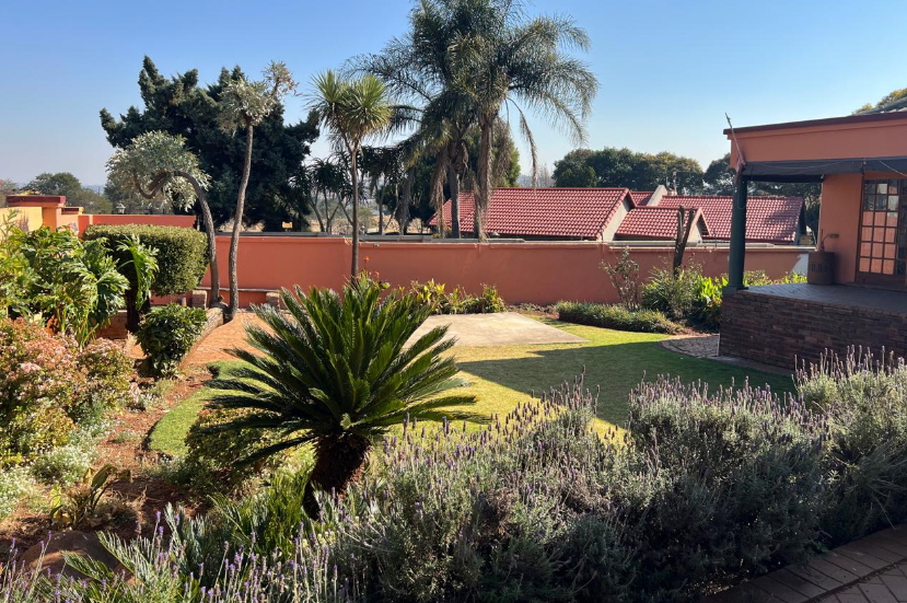 4 Bedroom Property for Sale in Glenvista Gauteng