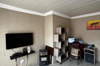 4 Bedroom Property for Sale in Liefde en Vrede Gauteng