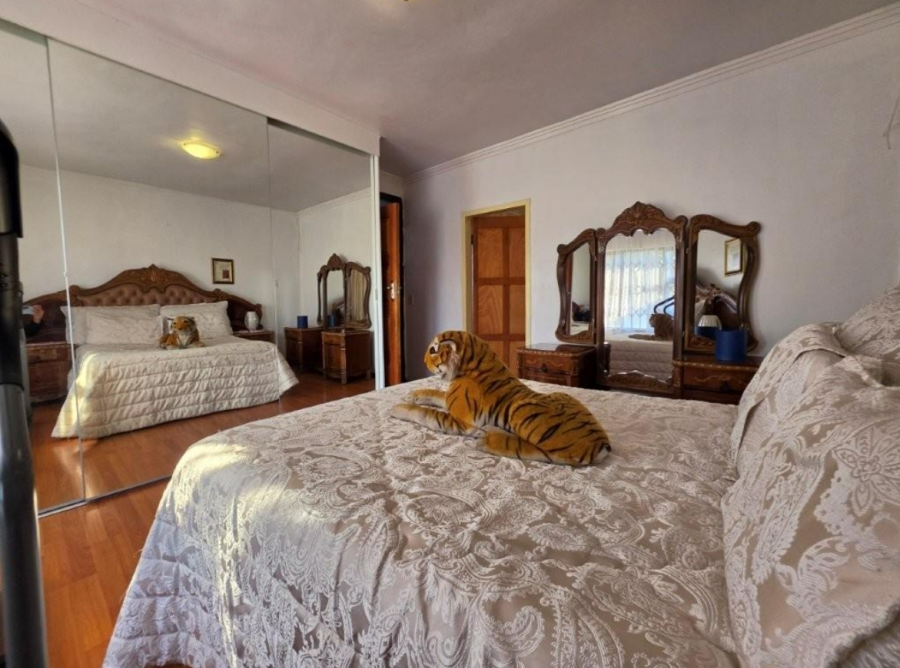 4 Bedroom Property for Sale in Brackendowns Gauteng