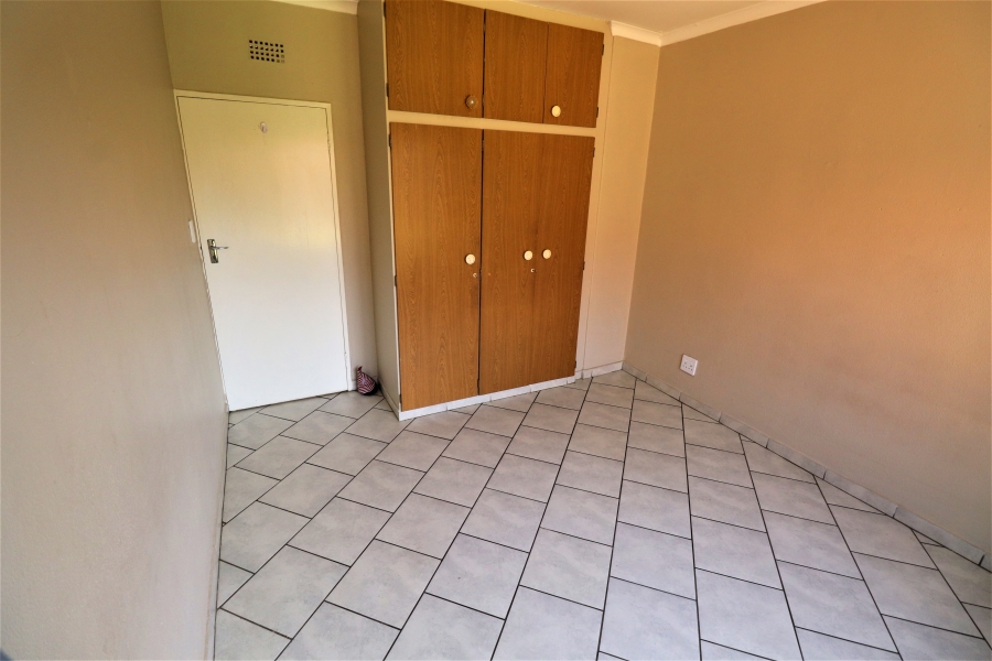 To Let 3 Bedroom Property for Rent in Birchleigh Gauteng