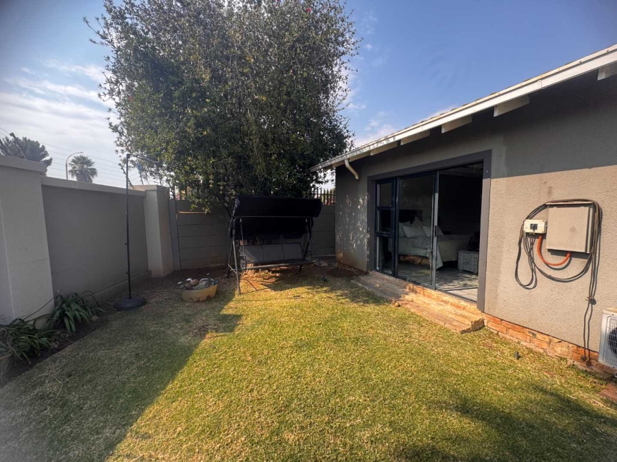 4 Bedroom Property for Sale in Verwoerdpark Gauteng