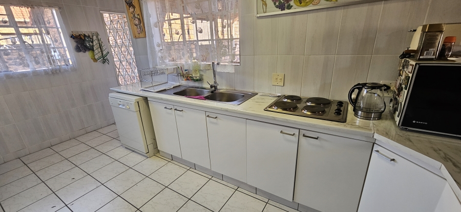 3 Bedroom Property for Sale in Randhart Gauteng