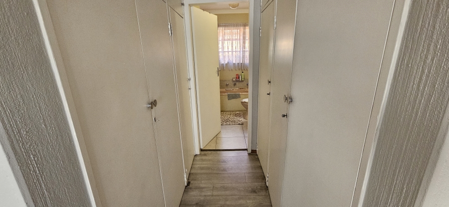 3 Bedroom Property for Sale in Randhart Gauteng