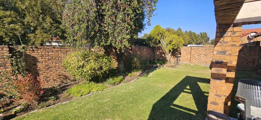 3 Bedroom Property for Sale in Randhart Gauteng