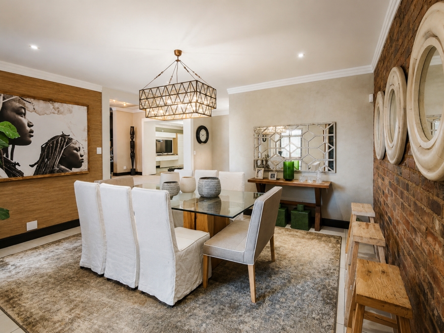 5 Bedroom Property for Sale in Three Rivers Proper Gauteng