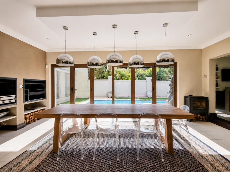 5 Bedroom Property for Sale in Three Rivers Proper Gauteng