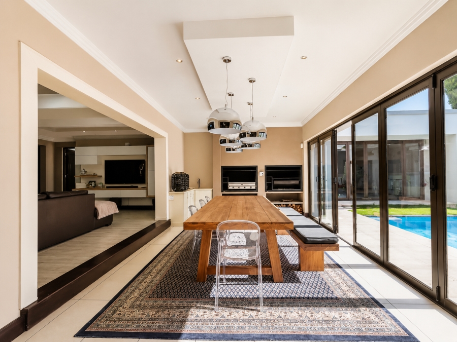 5 Bedroom Property for Sale in Three Rivers Proper Gauteng