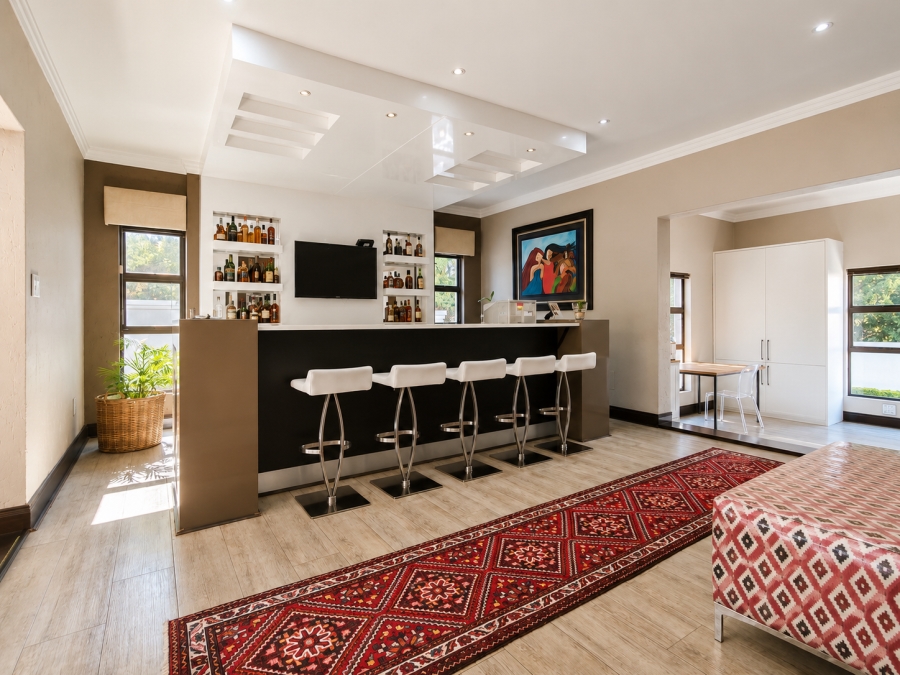 5 Bedroom Property for Sale in Three Rivers Proper Gauteng