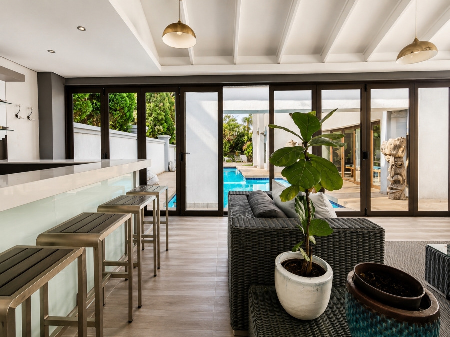 5 Bedroom Property for Sale in Three Rivers Proper Gauteng